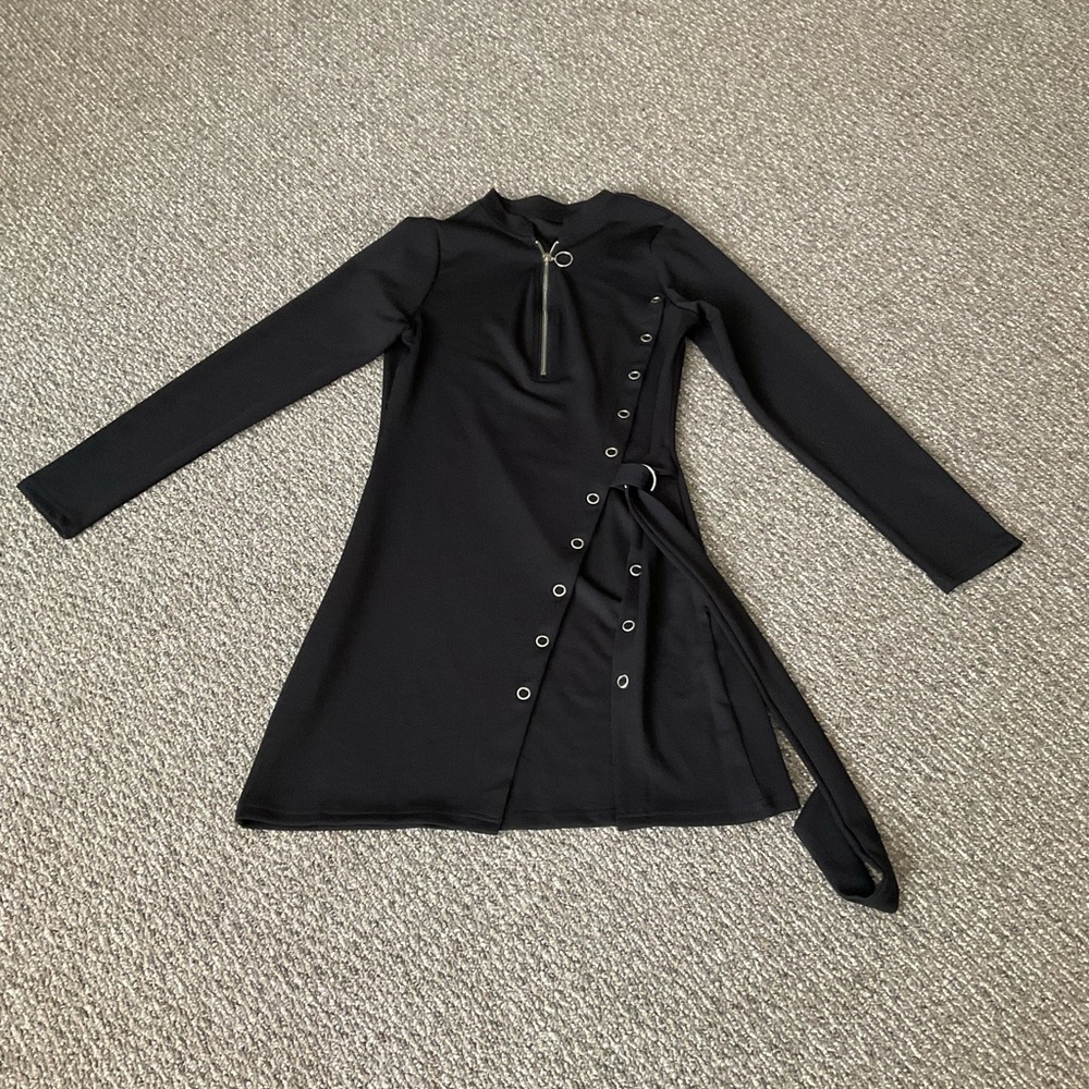 Black Long Sleeve Mock Neck Sheath Tunic